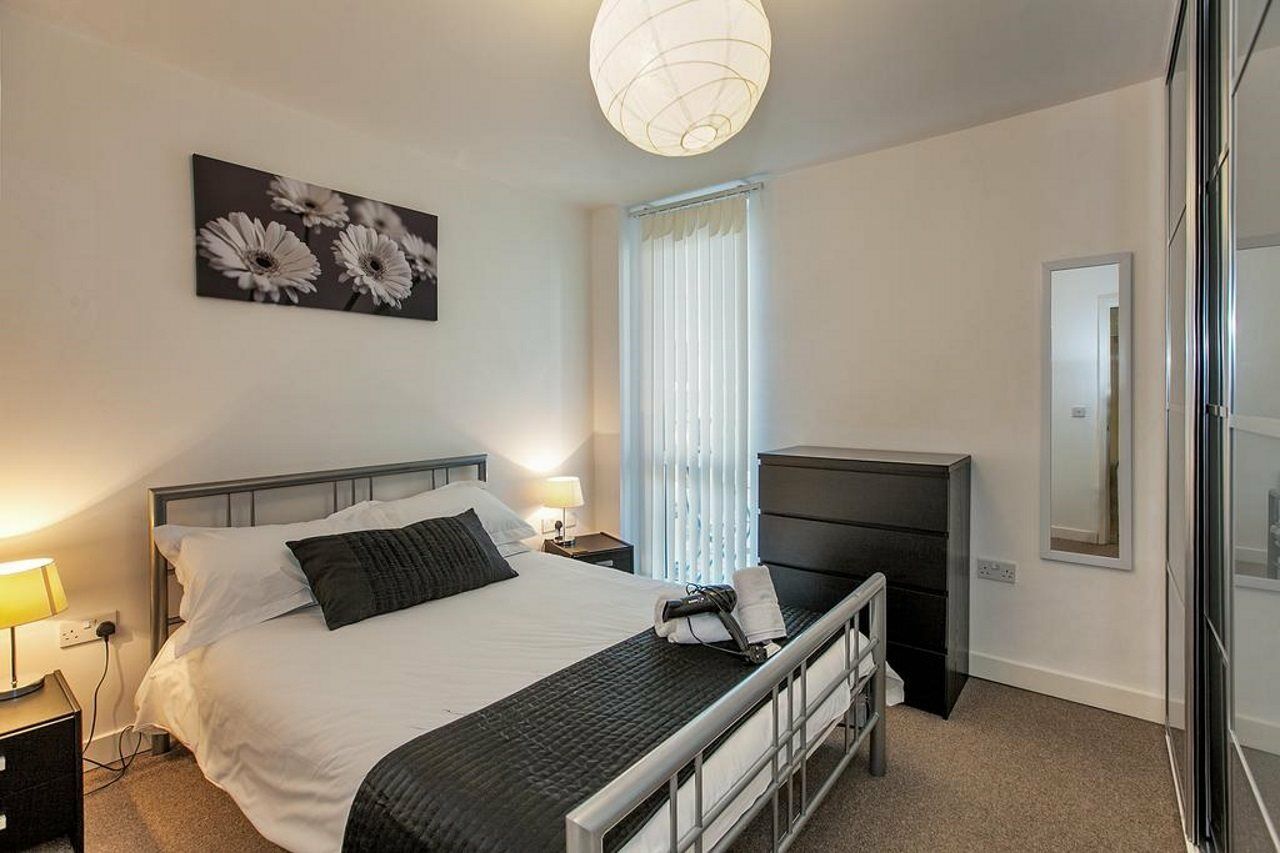 The Hub Serviced Apartments Milton Keynes Exterior foto