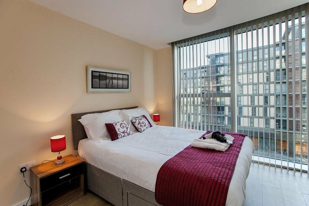 The Hub Serviced Apartments Milton Keynes Exterior foto
